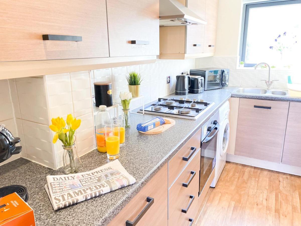 Tudors Esuites House City Centre Netflix Birmingham Dış mekan fotoğraf