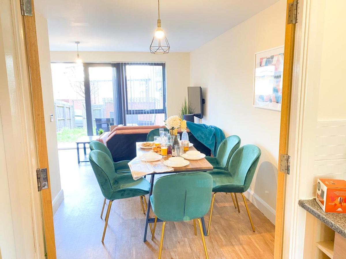 Tudors Esuites House City Centre Netflix Birmingham Dış mekan fotoğraf